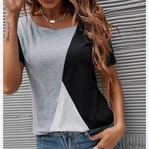 3/$25 SARRIN MATTHEWS XXL, Color Block Black, White, & Grey